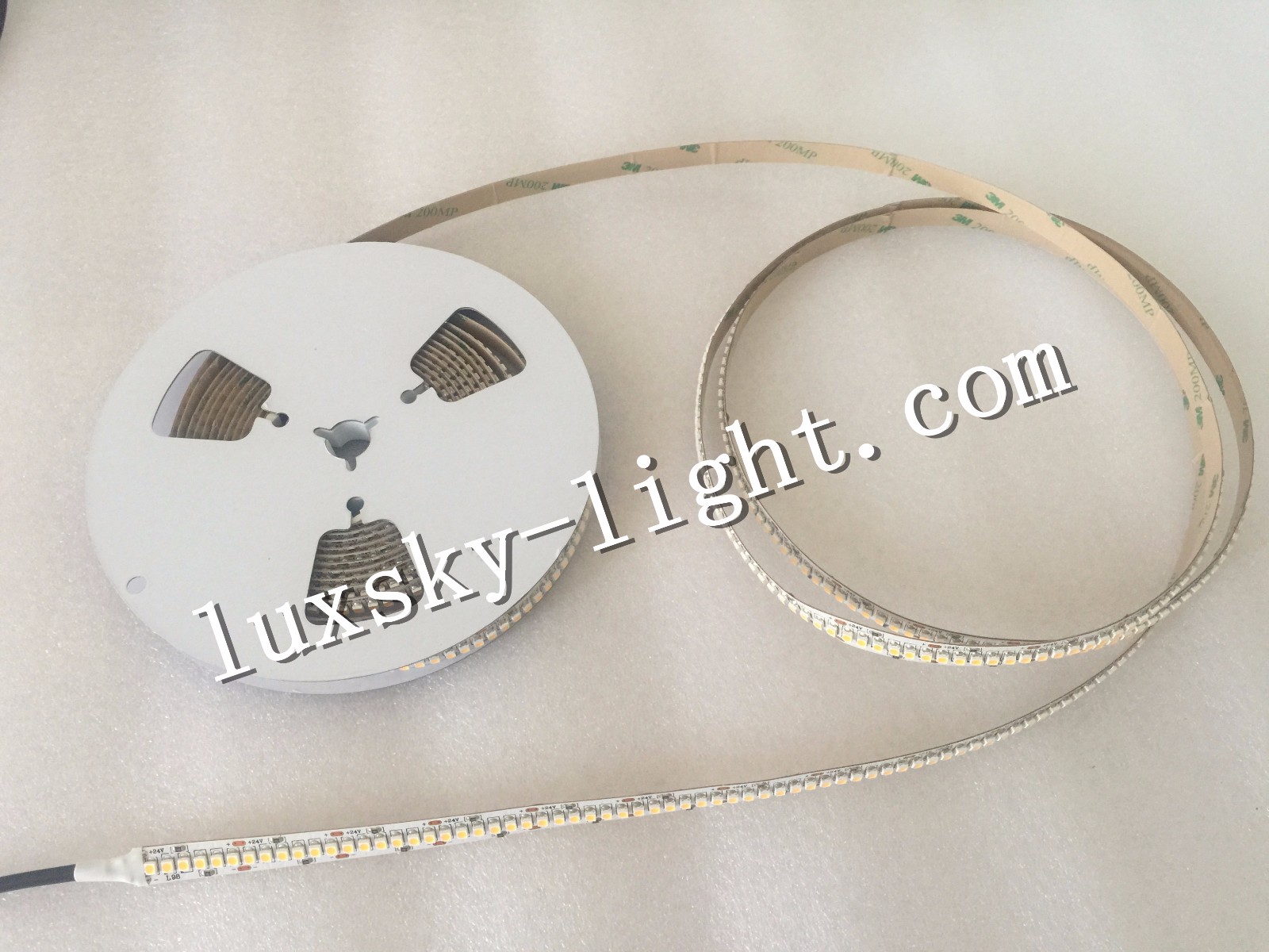 led strip light high bright light.jpg